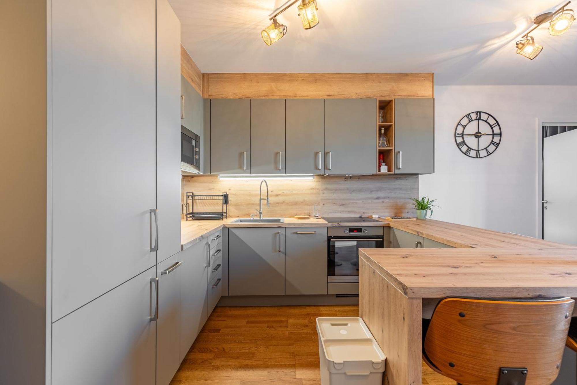 Bnb Slovakia Guthaus 64D Bratislava Exterior foto